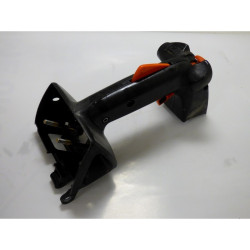 POIGNEE GAZ TRONCONNEUSE...