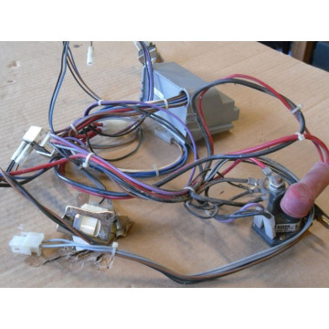 FAISCEAU ELECTRIQUE...