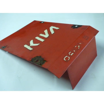PLAQUE CACHE COURROIE KIVA...