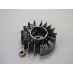 VOLANT MAGNETIQUE STIHL 021...