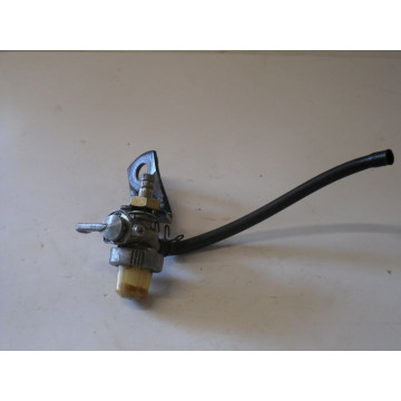 ROBINET ESSENCE  MOTEUR...