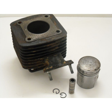 CYLINDRE-PISTON MOTEUR...