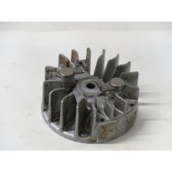 VOLANT ET CLIQUET LANCEUR...