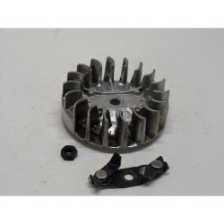 VOLANT ET CLIQUET LANCEUR...