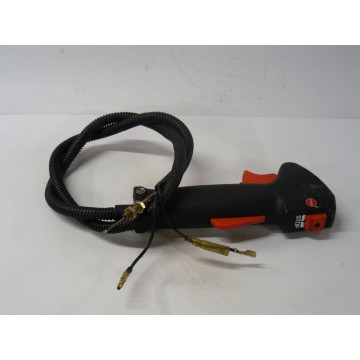 POIGNEE GAZ ECHO SRM-2600 (1)
