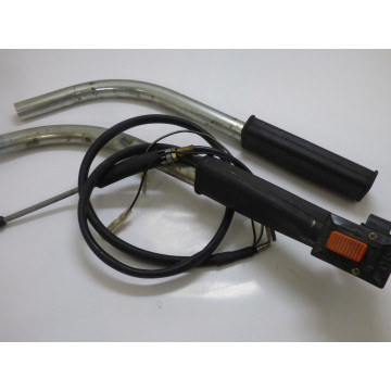 GUIDON + MANETTE DE GAZ...