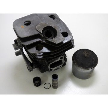 CYLINDRE-PISTON PARTNER 650...