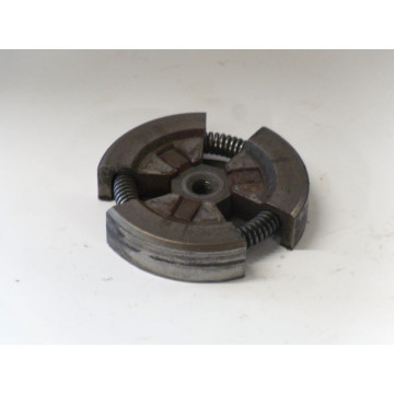 EMBRAYAGE SHINDAIWA YB 701 (2)