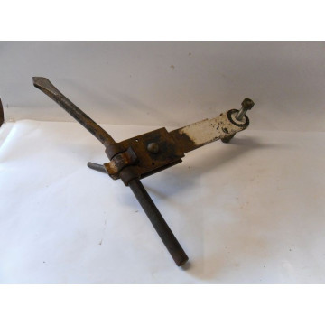BEQUILLE+SUPPORT MOT-...