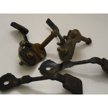 SUPPORT ROUES AVANT +...