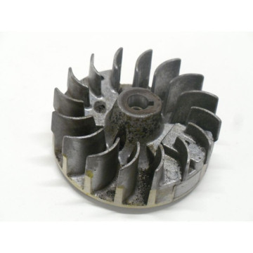 VOLANT MAGNETIQUE MAKITA...