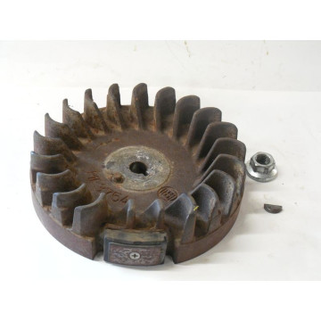 VOLANT MAGNETIQUE MOTEUR...