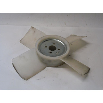 VENTILATEUR  MOTEUR KUBOTA...