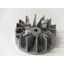 VOLANT ET CLIQUET LANCEUR...