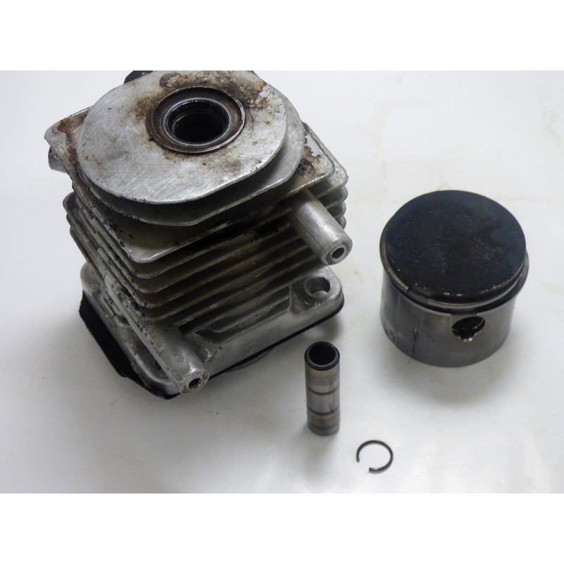 CYLINDREPISTON HOMELITE TEXTRON SUPER MINI (1)
