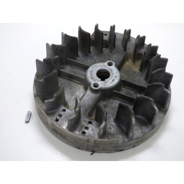 VOLANT MAGNETIQUE B&S 6 HP...