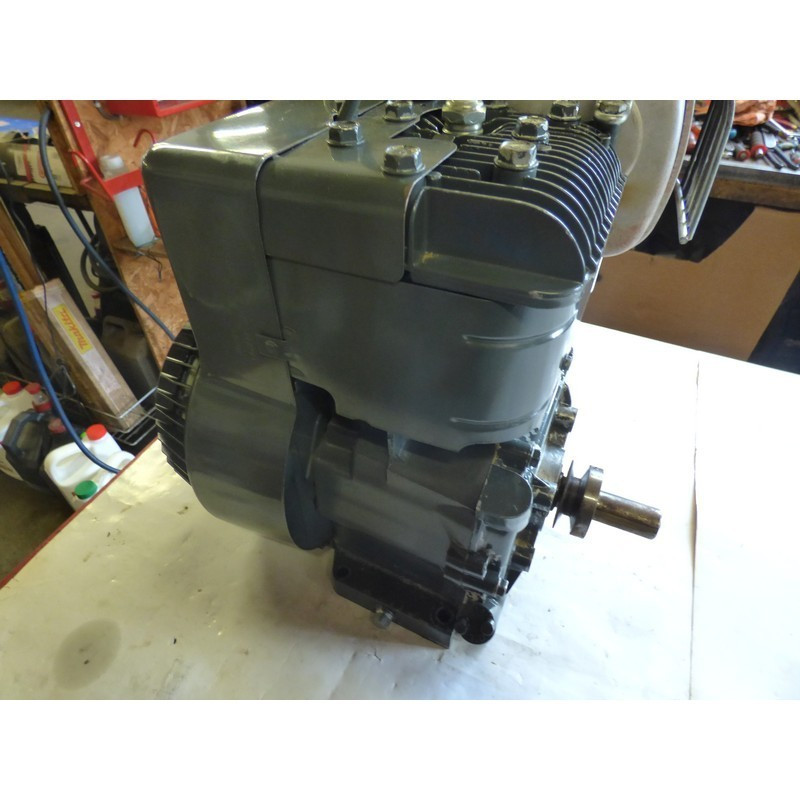 New In Box- Briggs & Stratton 5 HP Engine - Sherwood Auctions - Foto 4