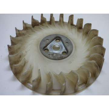 VENTILATEUR HONDA GXV 390 (2)