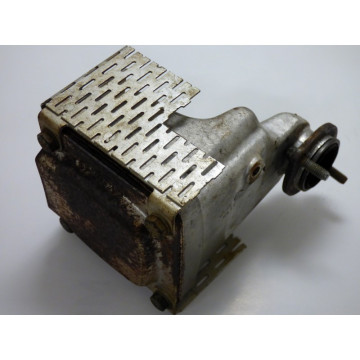 ECHAPPEMENT+GRILLE MOTEUR...