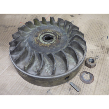 VOLANT MAGNETIQUE MOTEUR...