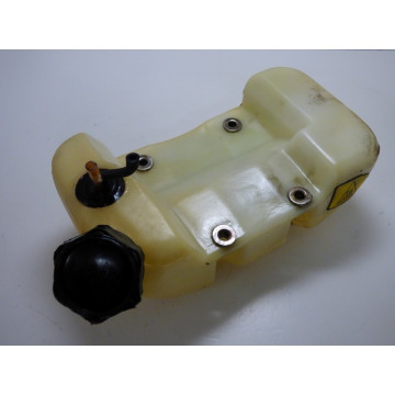 RESERVOIR ESSENCE  BC 4102...
