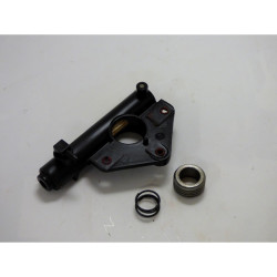 POMPE A HUILE TRONCONNEUSE...