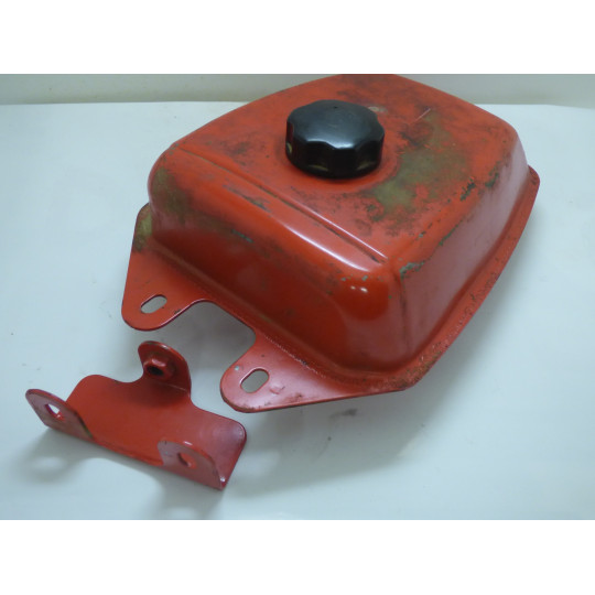 RESERVOIR ESSENCE ISEKI KF 24G (1)