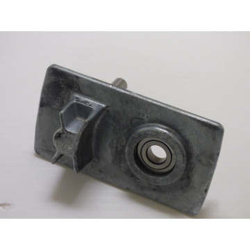 PLAQUE SUPPORT MOTEUR...