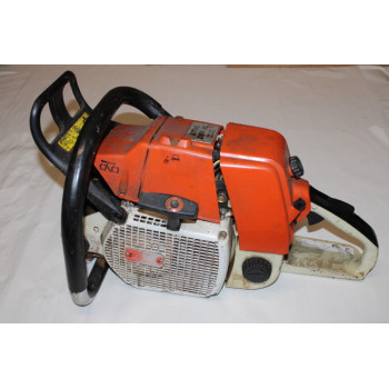 TRONCONNEUSE STIHL 084 AV (1)