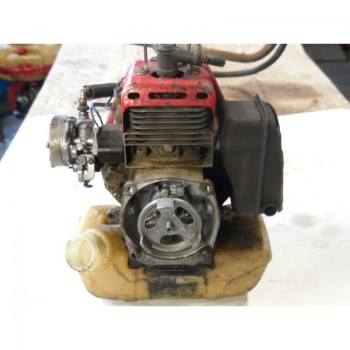 DEBROUSSAILLEUSE KAWASAKI TD 40
