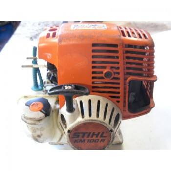 DEBROUSSAILLEUSE STIHL KM 100 R (1)