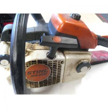 TRONCONNEUSE STIHL MS 200