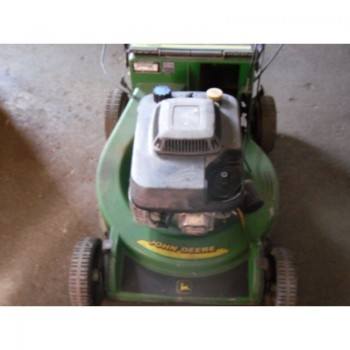 TONDEUSE JOHN DEERE JX 85 (1)